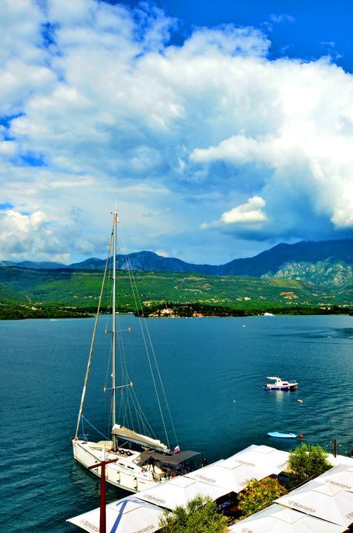 Apartments Bojana Tivat Luaran gambar