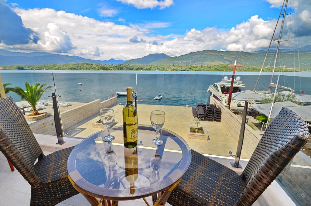 Apartments Bojana Tivat Bilik gambar