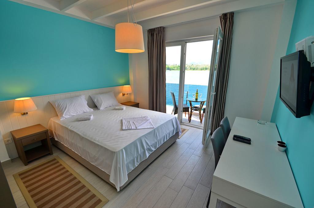 Apartments Bojana Tivat Bilik gambar