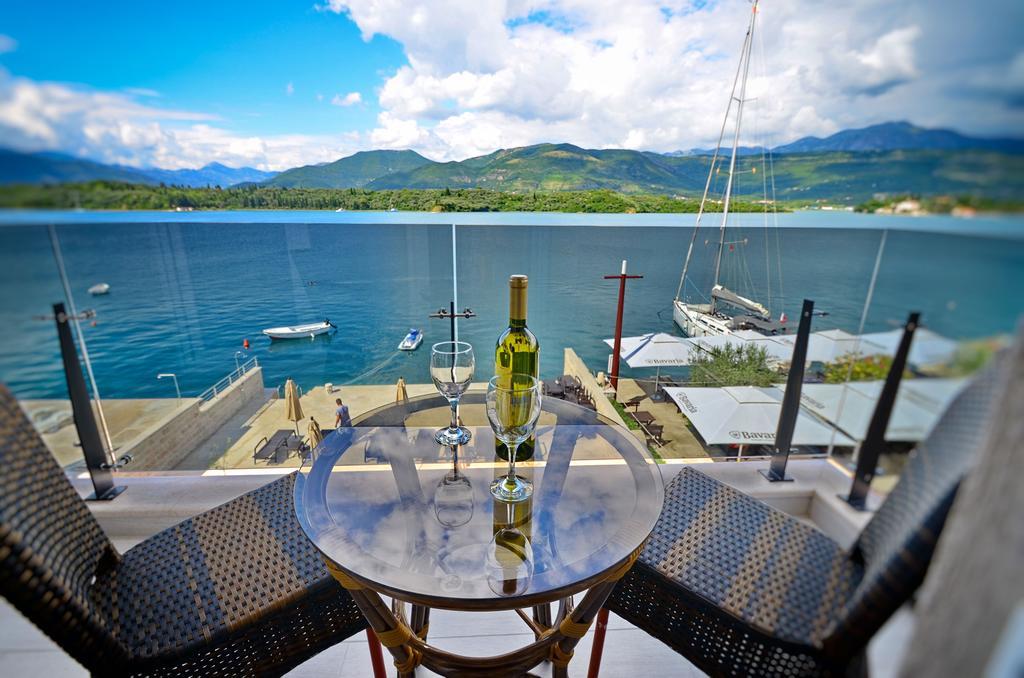 Apartments Bojana Tivat Bilik gambar