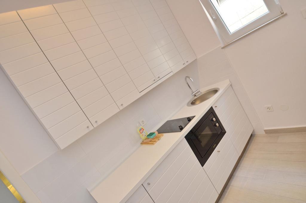 Apartments Bojana Tivat Bilik gambar