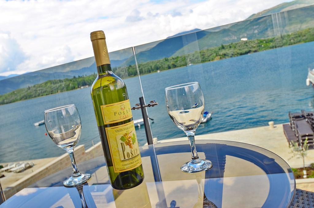 Apartments Bojana Tivat Bilik gambar
