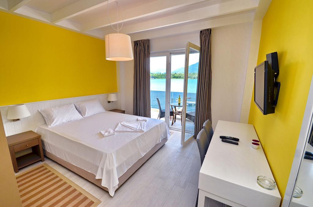 Apartments Bojana Tivat Bilik gambar